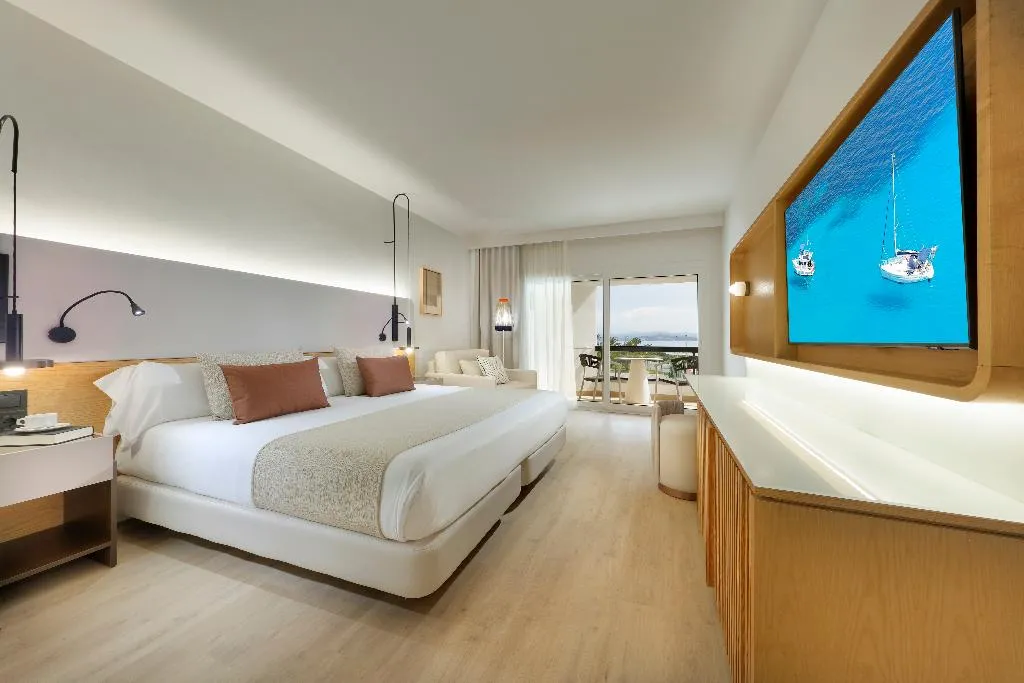 Double or Twin SEA VIEW Room, Grand Palladium Select Palace Ibiza, Ibiza