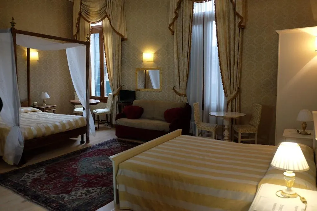Room, Dimora Al Doge Beato, Venice