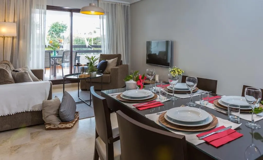 APARTMENT CAPACITY 6 TWO BEDROOMS Room, Ona Valle Romano Golf and Resort, Costa Del Sol
