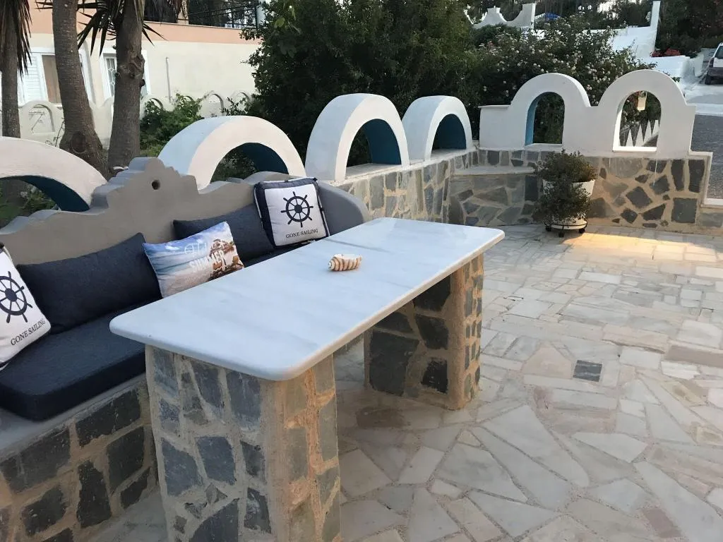 Terrace, Lodos, Santorini