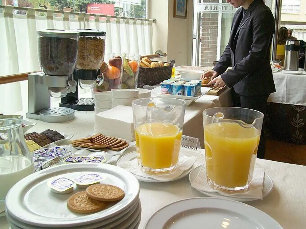 Restaurant, J. Balmes, Costa Brava