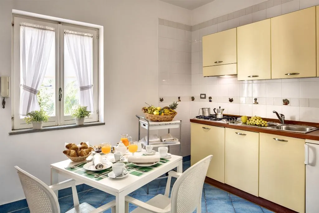 STUDIO SUPERIOR WITH TERRACE Room, Gocce Di Capri  Residence, Naples