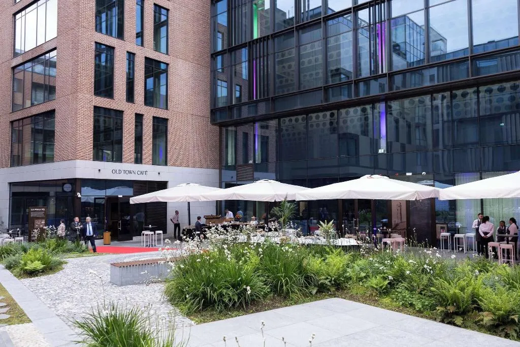 Terrace, Radisson Blu Royal Hotel, Dublin, Dublin