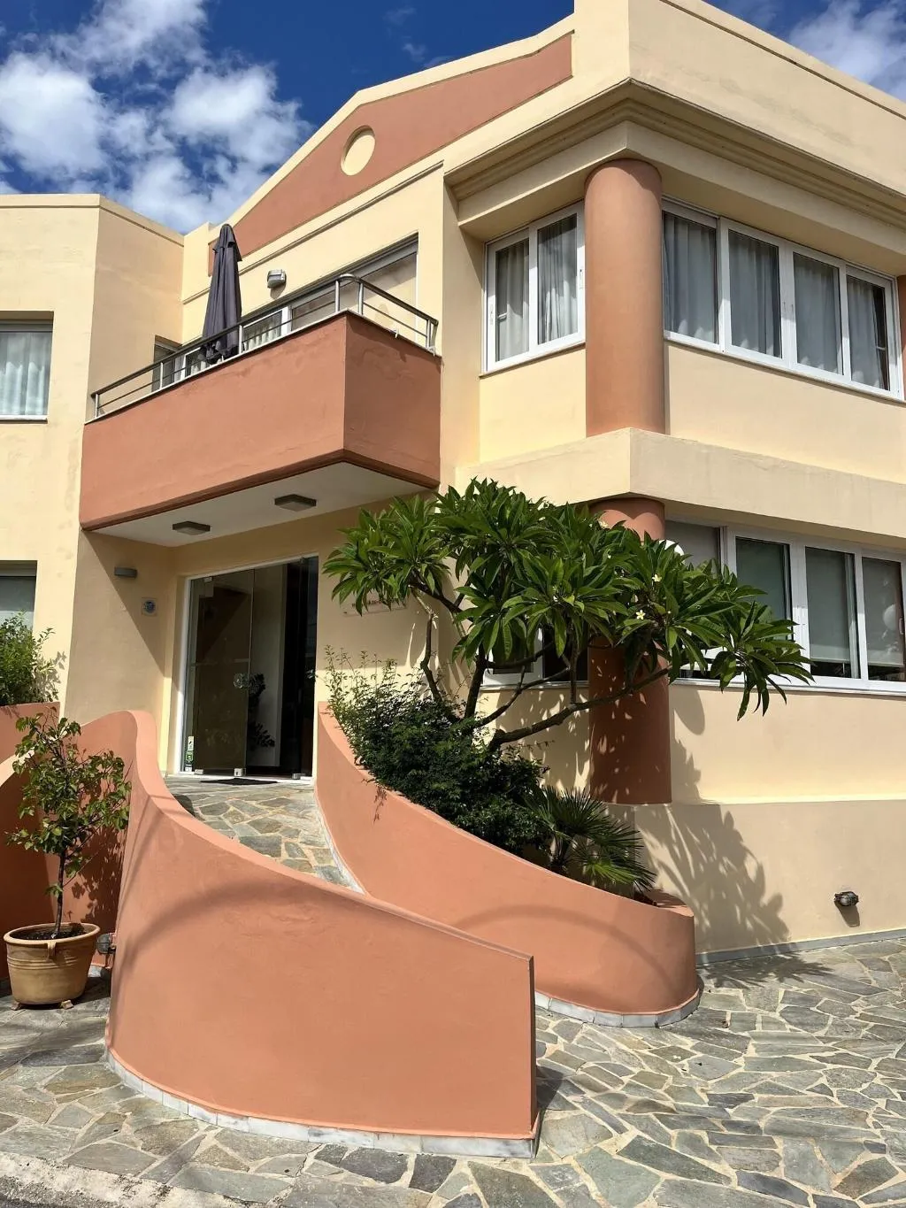 Lobby, Iolkos Hotel Apartments, Crete