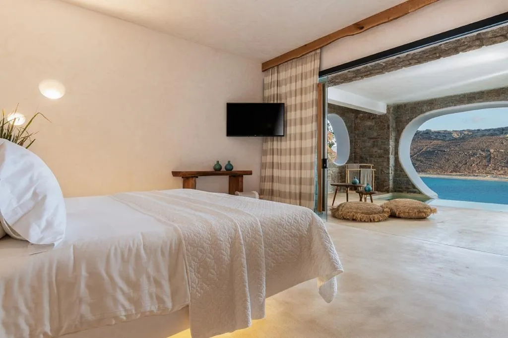 SUITE DELUXE Room, Panormos Village Seaside Resort, Mykonos