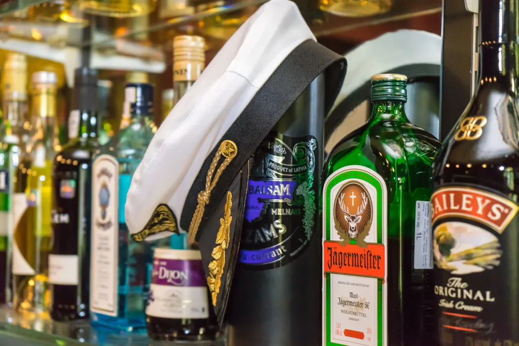 Bar, Gallery Park Hotel & SPA, Riga