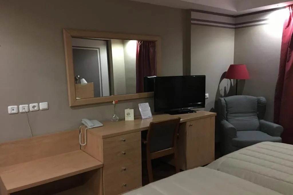 TRIPLE STANDARD Room, Athina Airport Hotel, Halkidiki