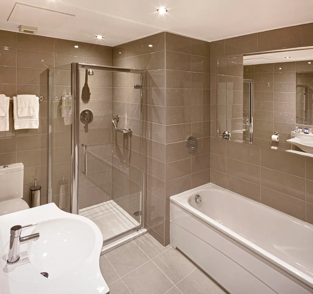DOUBLE STANDARD Room, The Address Connolly Hotel, Dublin