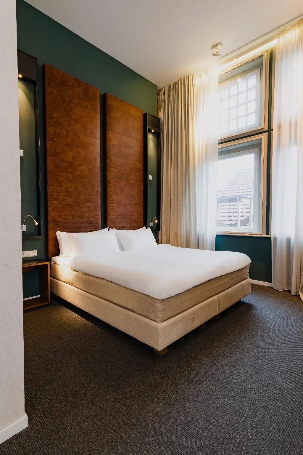 DOUBLE STANDARD Room, Hotel De Hallen, Amsterdam