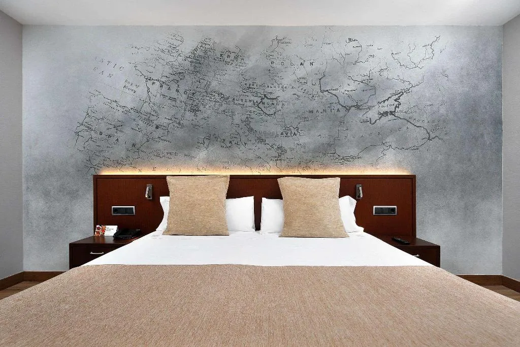 Room, HCC Taber, Barcelona