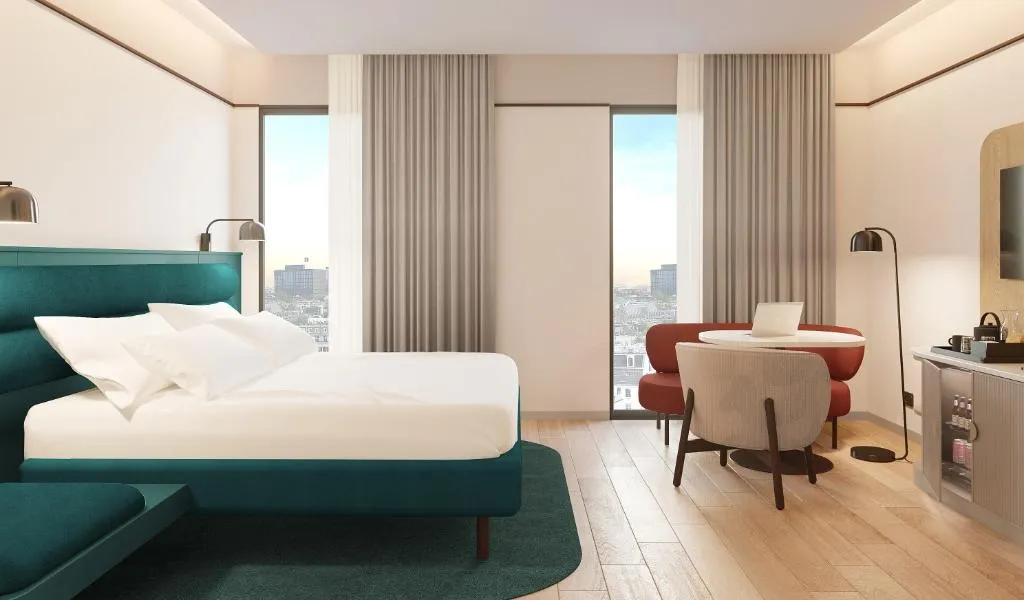 DOUBLE SUPERIOR Room, The Social Hub Barcelona Poblenou, Barcelona