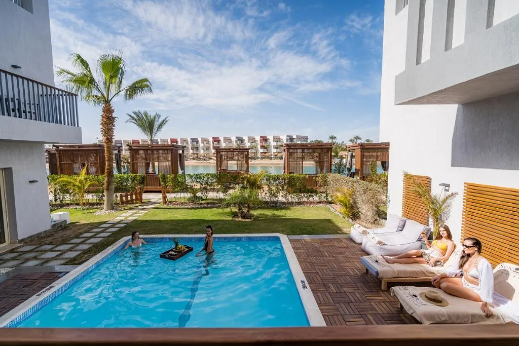 SUITE POOL VIEW Room, Sunrise Crystal Bay Resort -Grand Select-, Red Sea Riviera