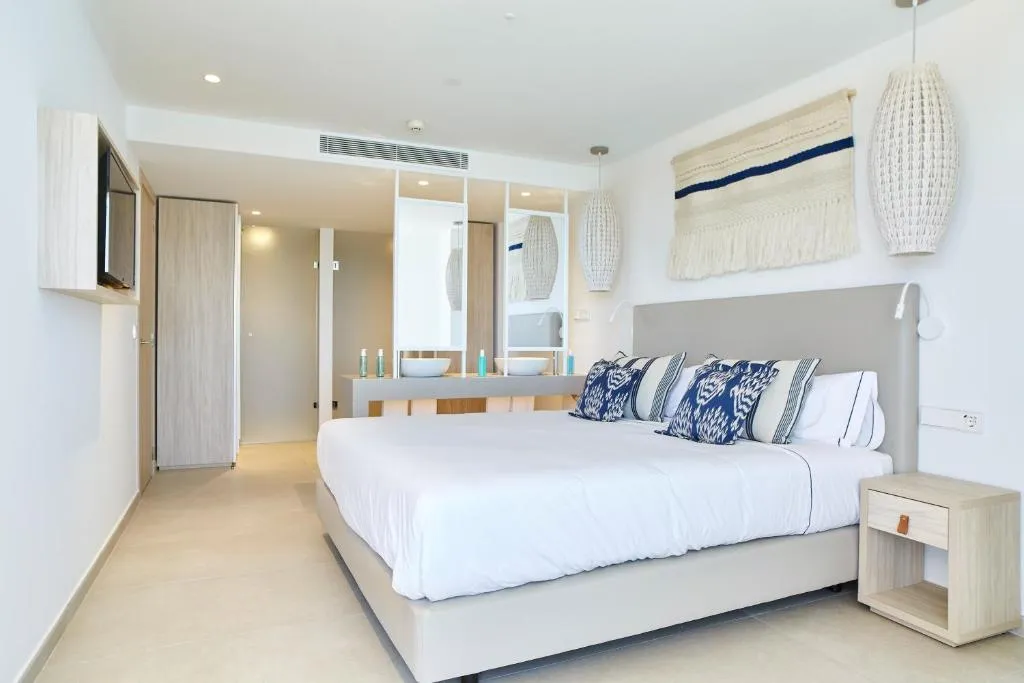 APARTMENT SEA VIEW TWO BEDROOMS Room, Can Salia, Ibiza