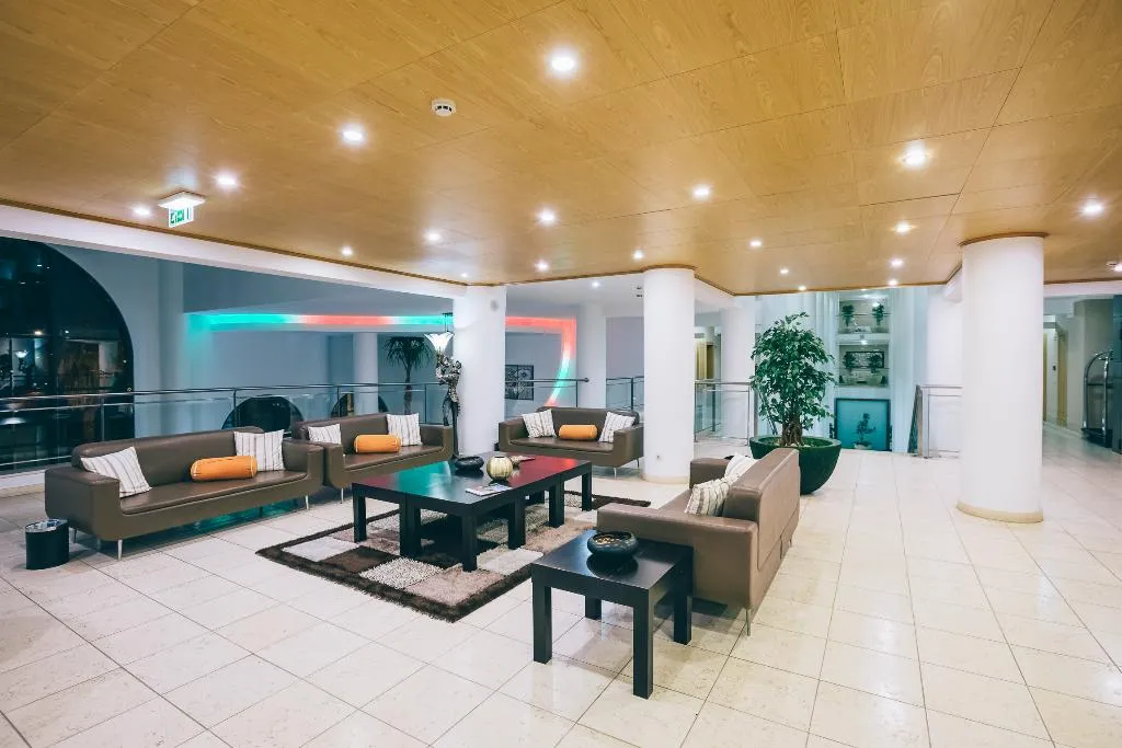 Lobby, Grand Muthu Forte Do Vale, Algarve