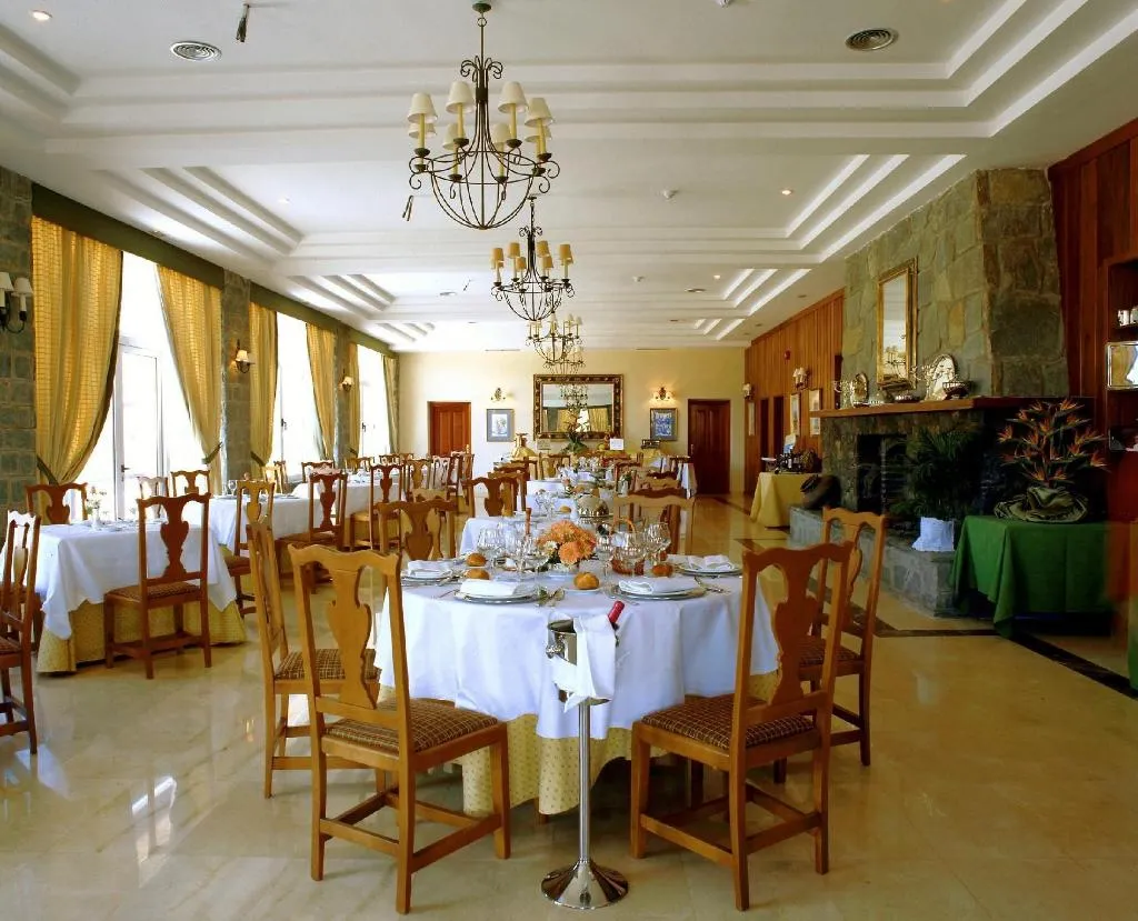 Restaurant, Parador de Cañadas del Teide, Tenerife