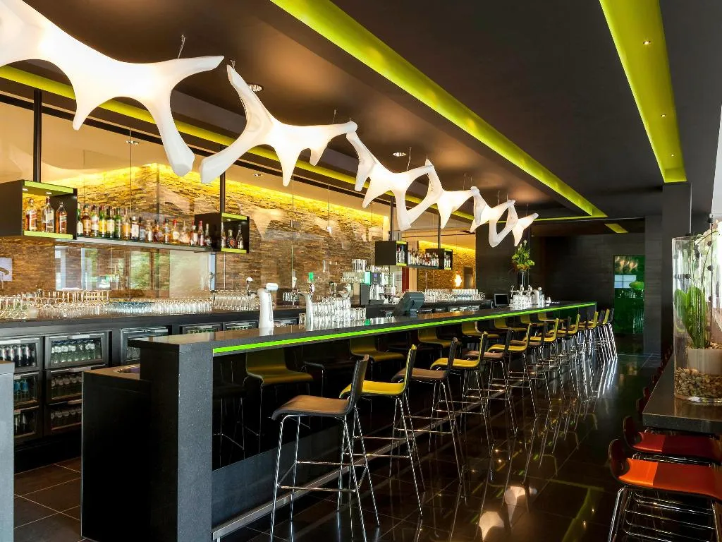 Bar, Novotel Amsterdam City, Amsterdam