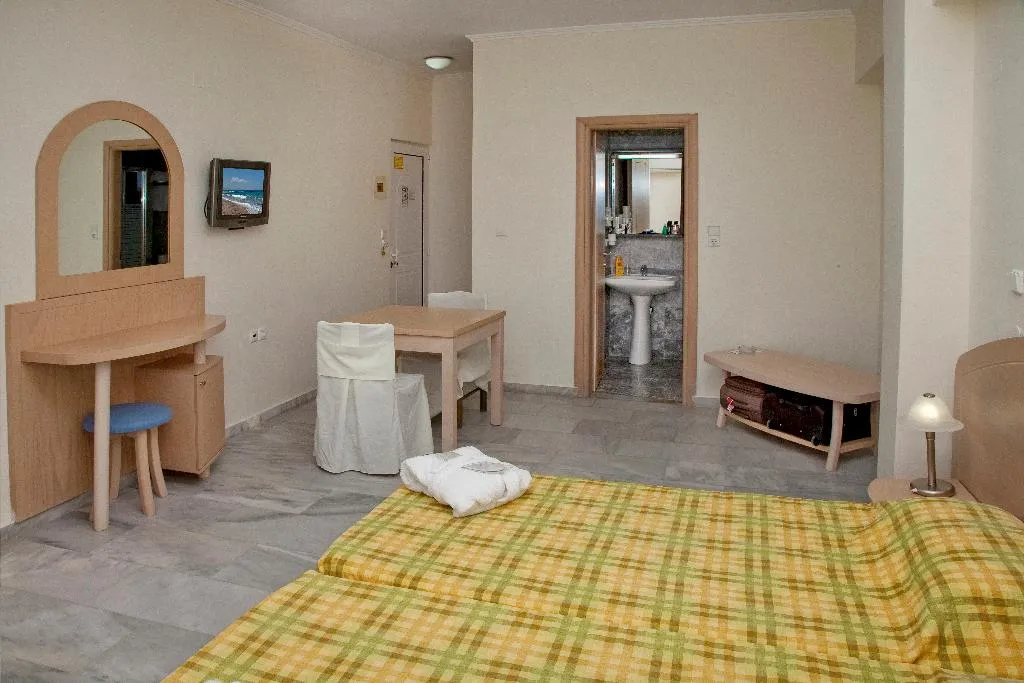 Double or Twin STANDARD Room, Jo An Beach, Crete