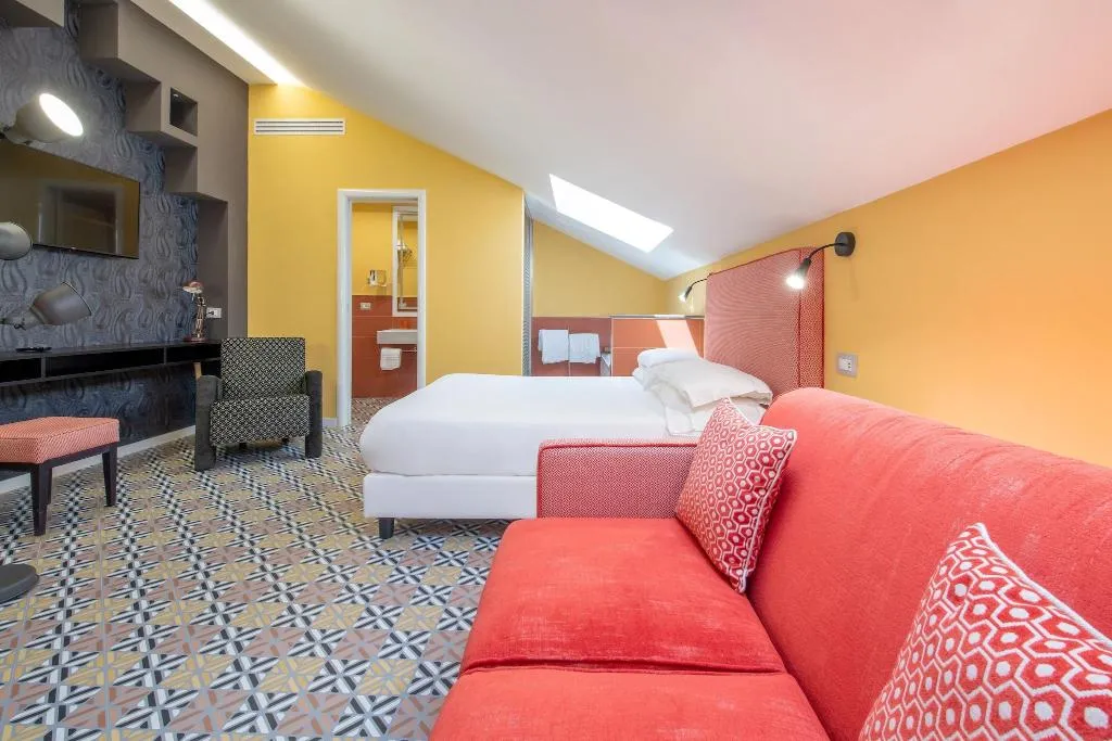 DOUBLE GRAND Room, Hotel Nice, Naples