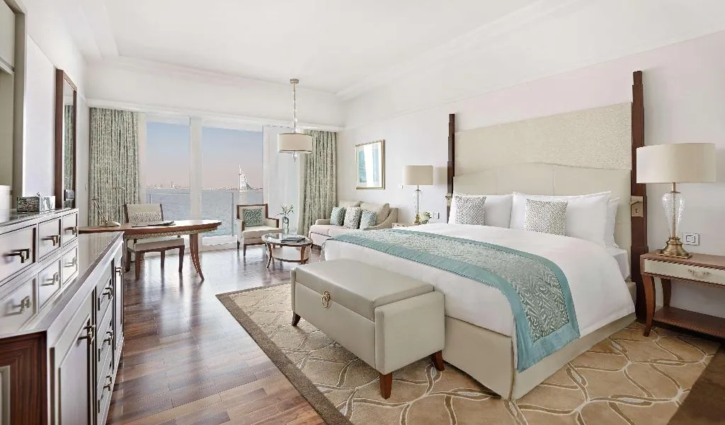 DOUBLE PREMIER Room, Waldorf Astoria Dubai Palm Jumeirah, Dubai