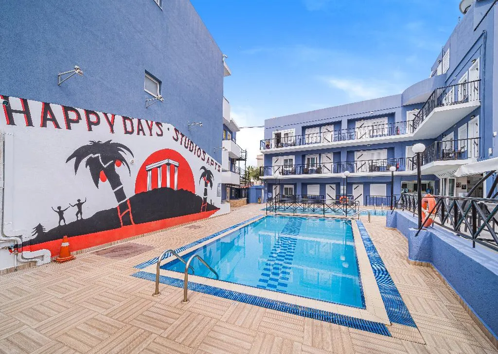 Pool, Happy Days Studios, Crete
