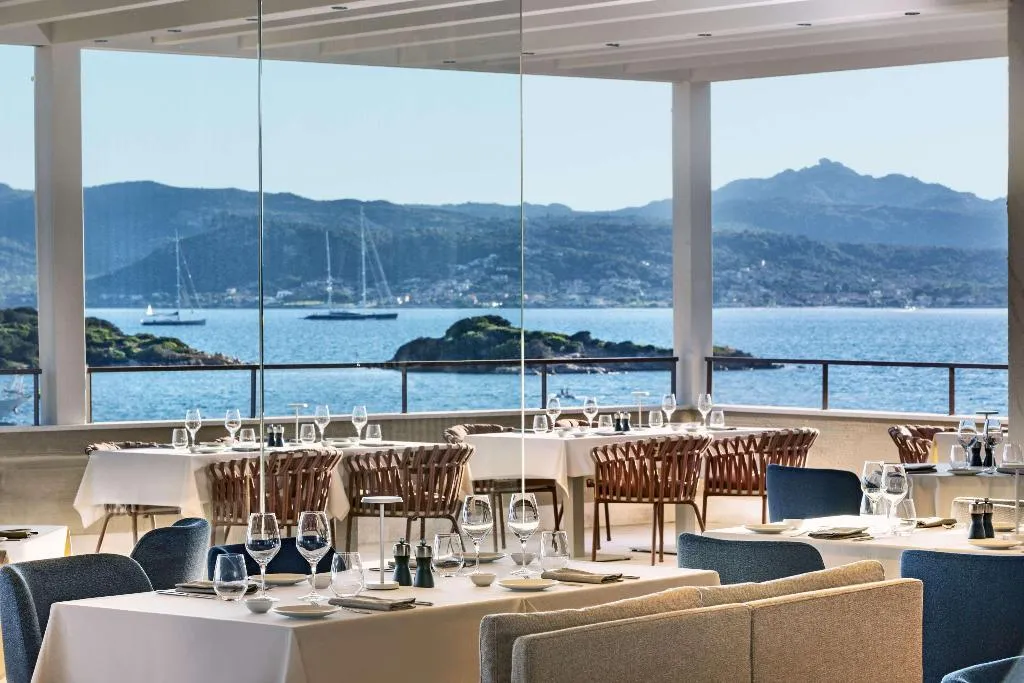 Restaurant, 7pines Resort Sardinia Destination By Hyatt, Olbia
