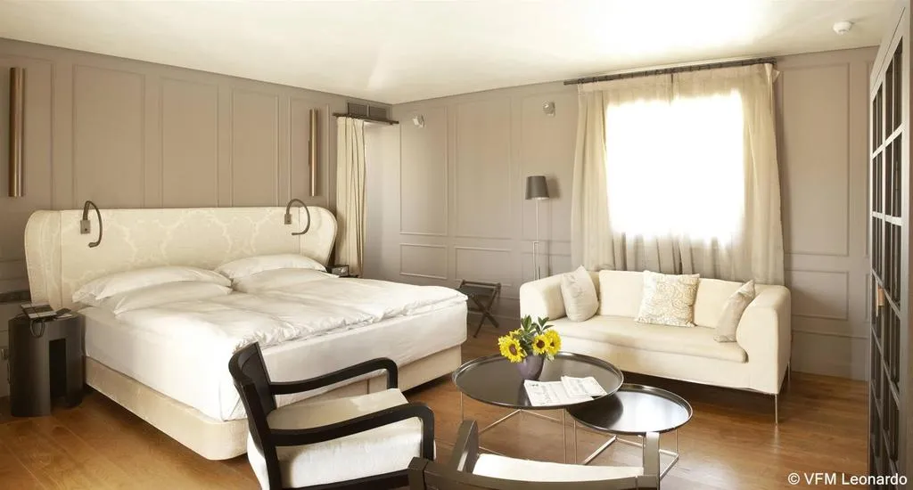 Room, CoolRooms Palacio Villapanes 5 GL, Seville