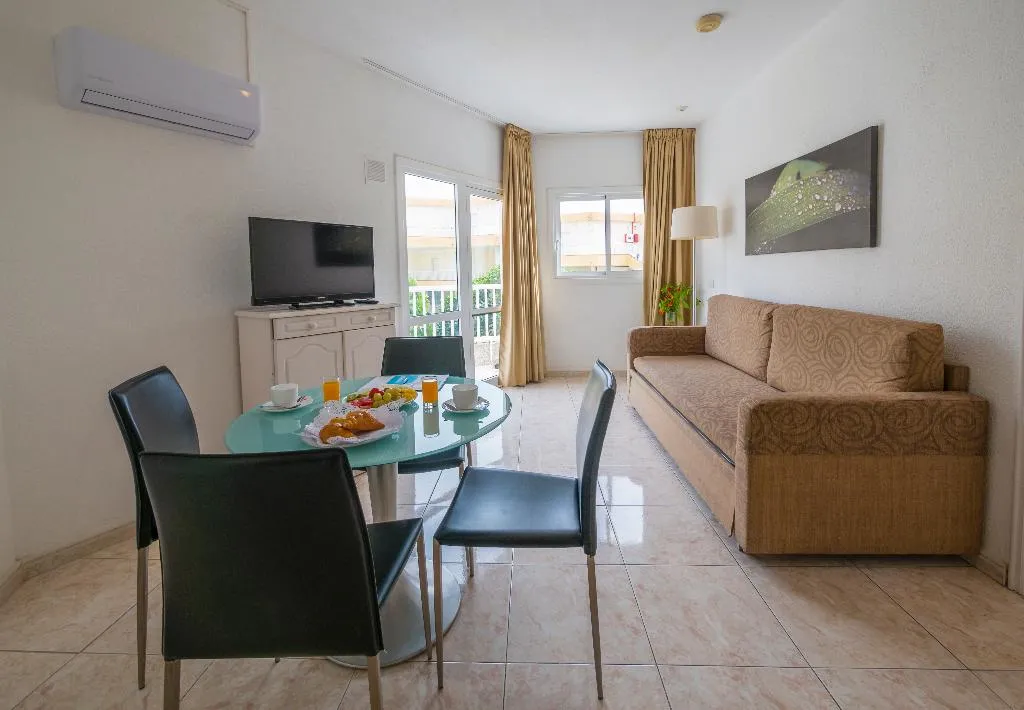 APARTMENT CAPACITY 3 Room, Checkin Bungalows Atlantida, Tenerife