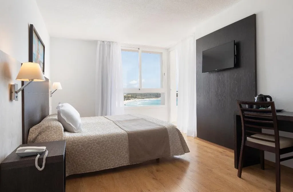 DOUBLE SINGLE USE STANDARD Room, Palia Sa Coma Playa, Majorca