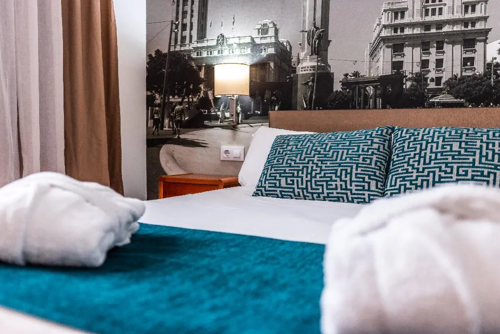 SINGLE STANDARD Room, Adonis Plaza, Tenerife