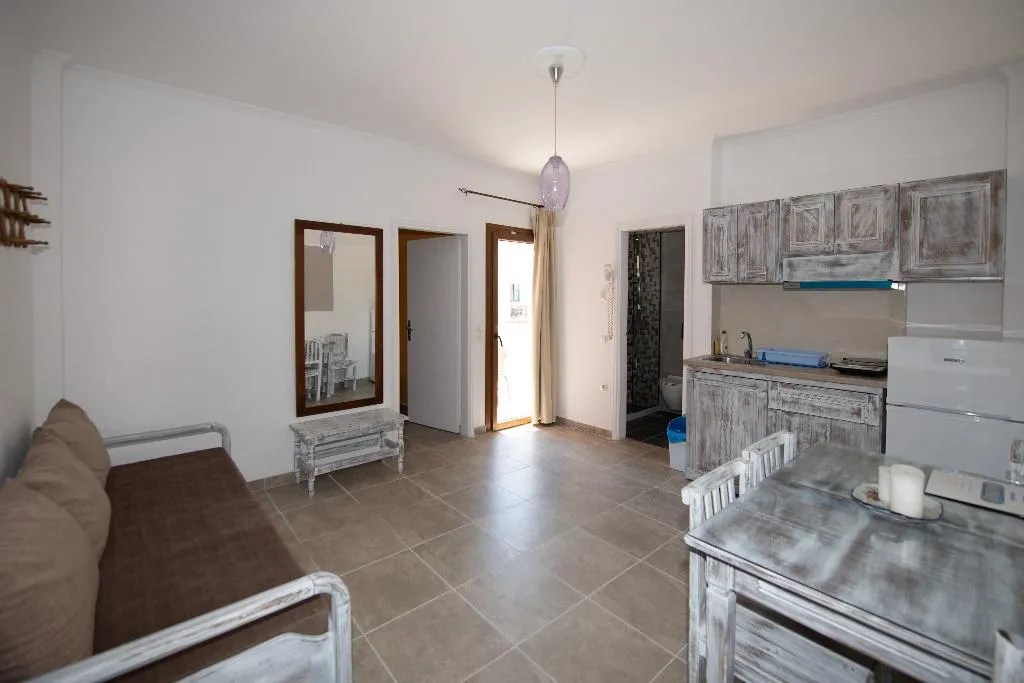 APARTMENT SUPERIOR Room, Orfeas Apartments, Santorini