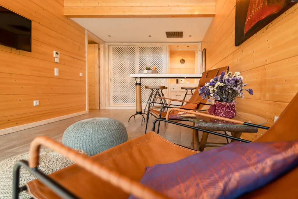 BUNGALOW STANDARD Room, Rinoterra Minho, Porto