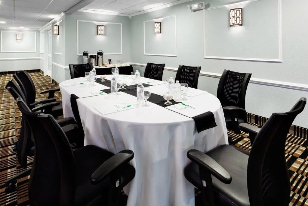 Conferences, Mitchell Executive Hotels-Fort Lee, New York