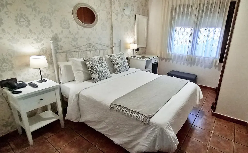 DOUBLE WITH DOUBLE BED Room, Medina de Toledo, Madrid