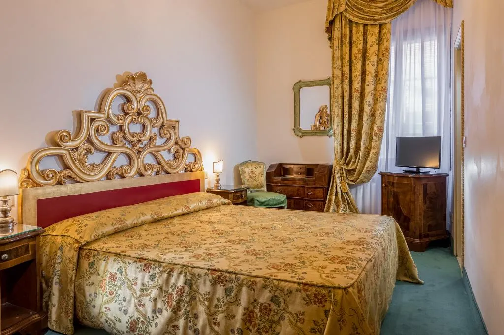 DOUBLE STANDARD Room, Giorgione Hotel, Venice
