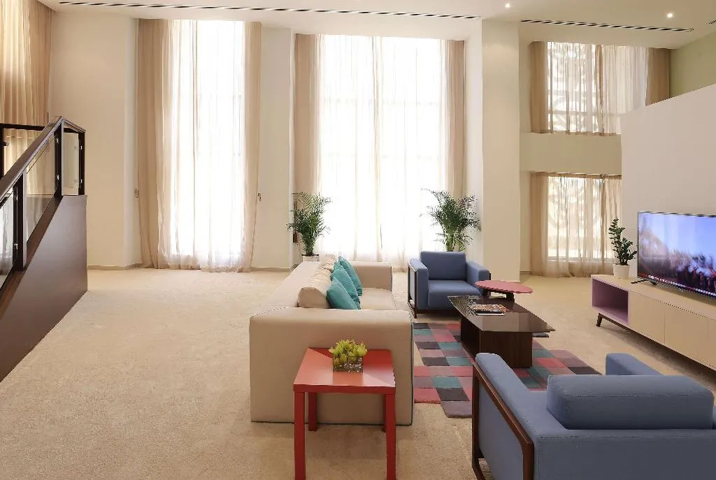 Room, Ramada Hotel & Suites by Wyndham JBR, Dubai