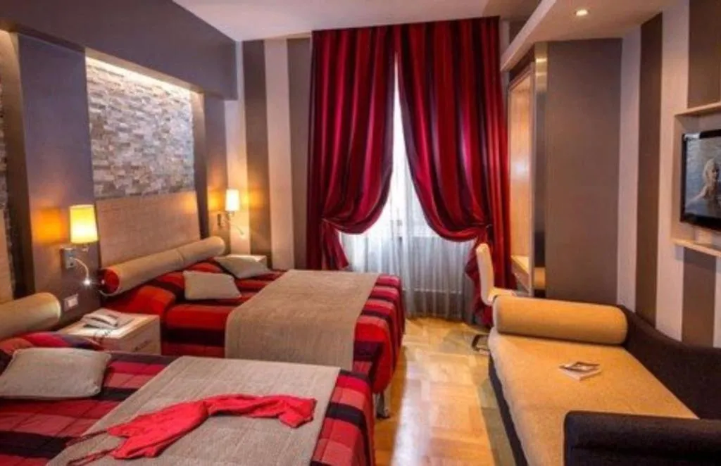 Room, Morgana, Rome