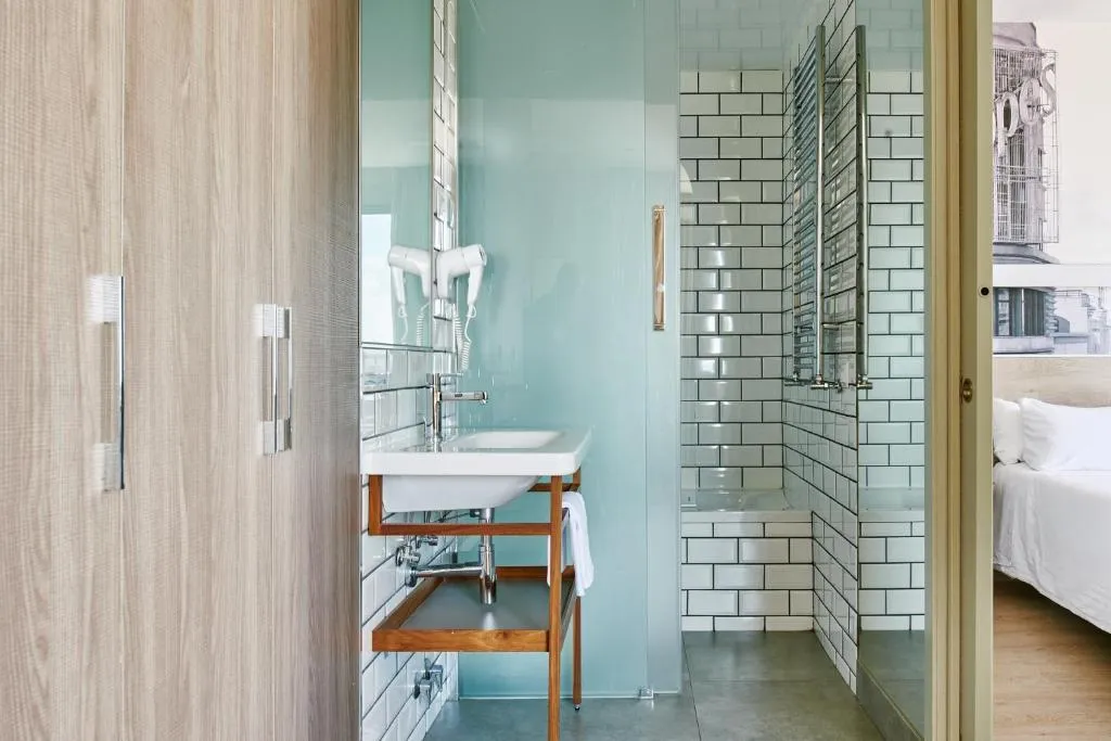SUITE STANDARD Room, Regente, Madrid