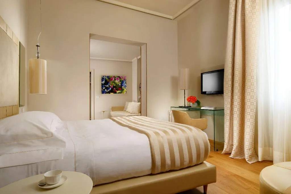 Room, Grand Hotel Minerva, Florence