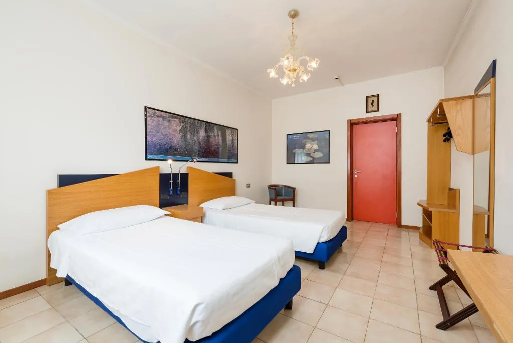 DOUBLE STANDARD Room, Hotel San Pancrazio, Milan