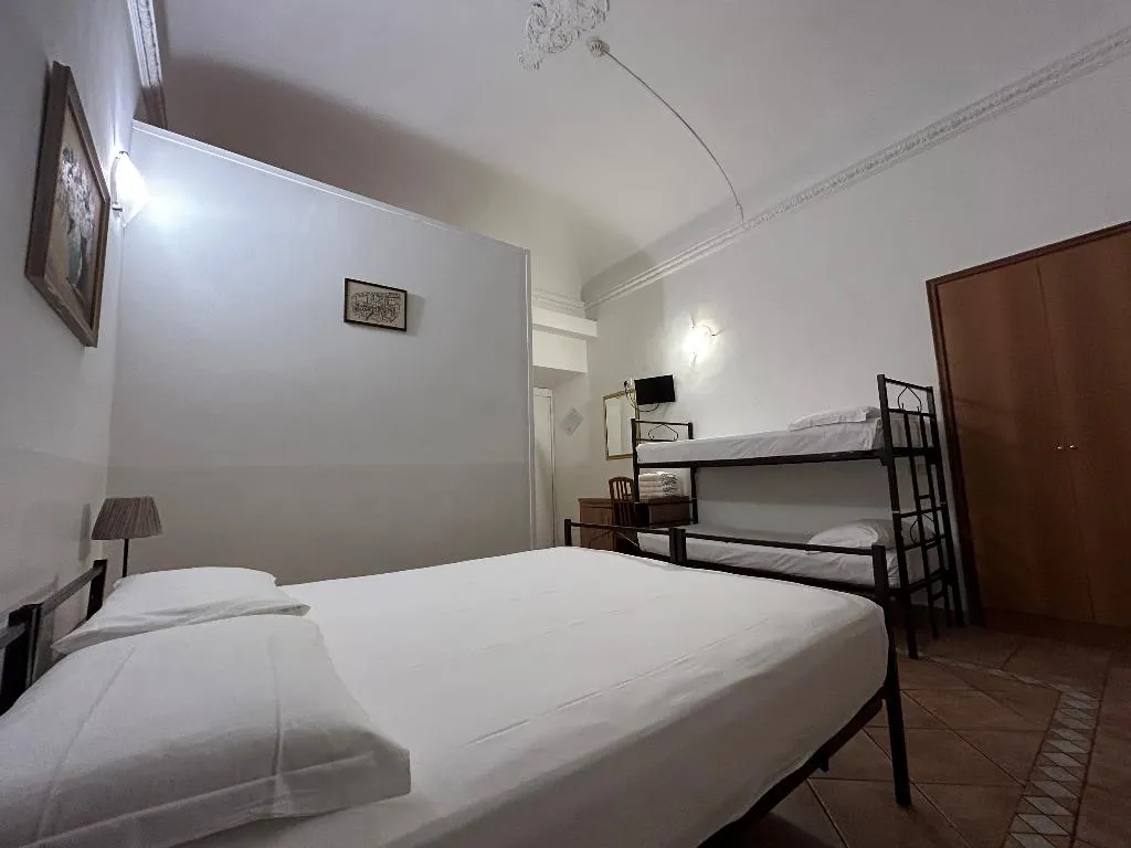 QUADRUPLE STANDARD Room, Hotel Il Papavero, Rome