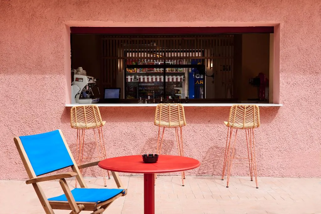 Bar, tent Lloret de Mar, Costa Brava