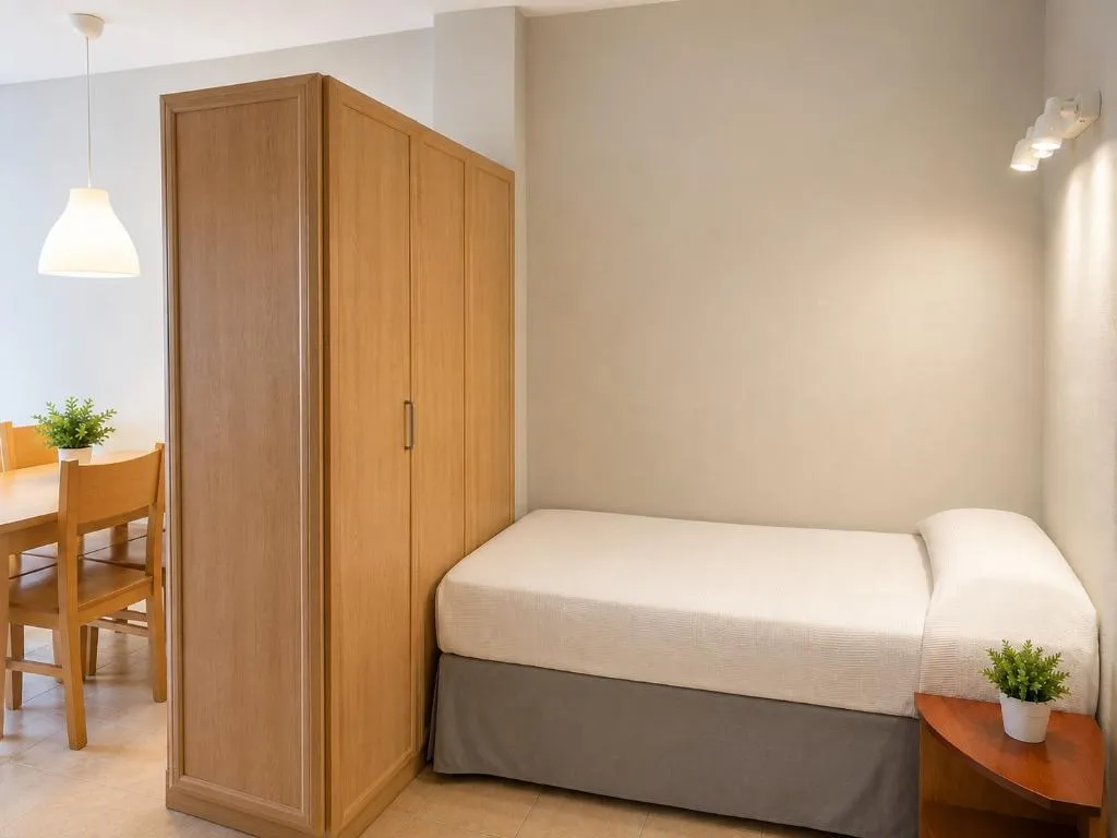 APARTMENT ONE BEDROOM Room, SunClub Salou, Costa Dorada