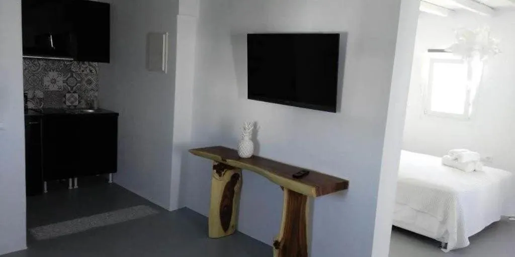 Room, Bellou Suites, Mykonos