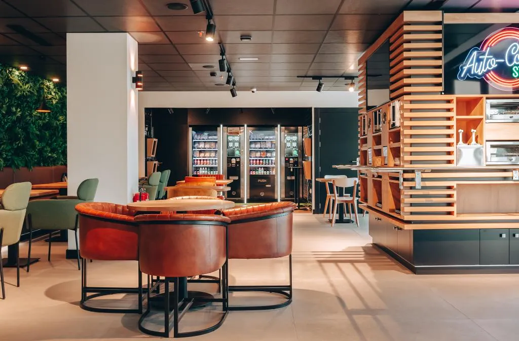 Restaurant, Vertice Roomspace Madrid, Madrid