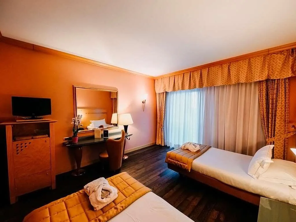 Room, Shg Hotel Antonella, Rome