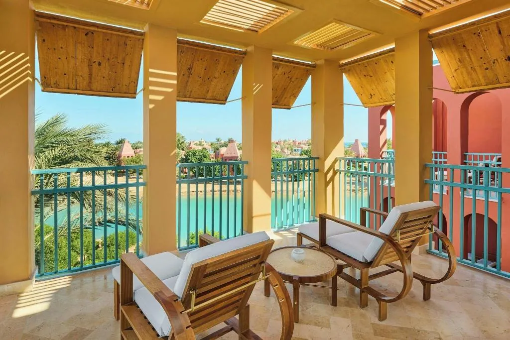 TWIN SUPERIOR Room, Sheraton Miramar, Red Sea Riviera