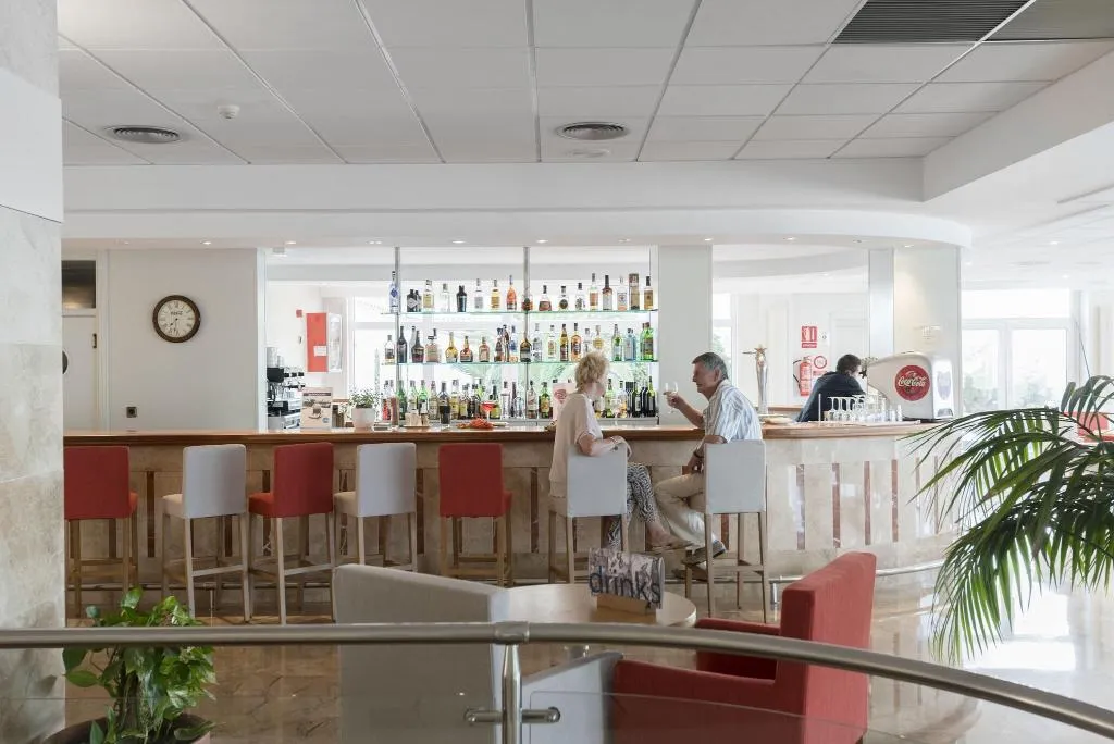 Bar, Agamenon, Menorca