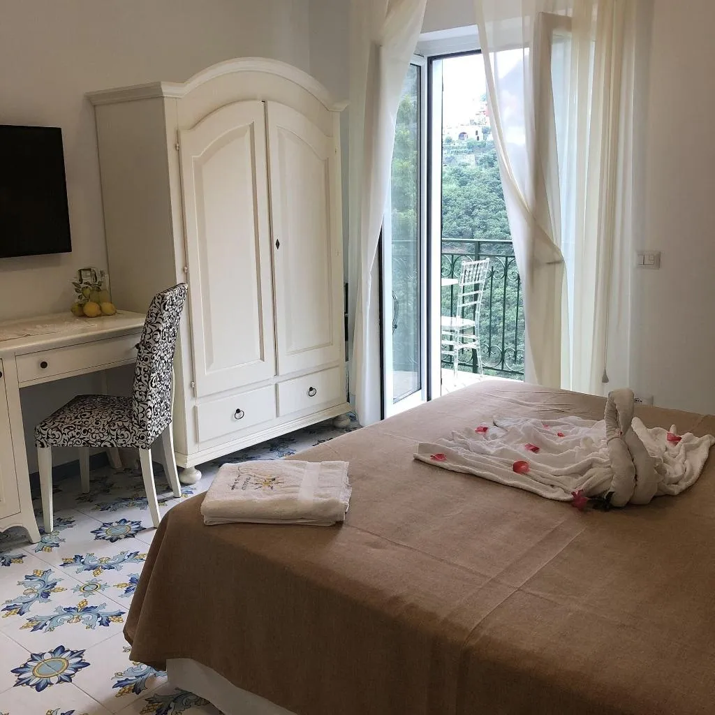 Room, Nonno Francesco B&B, Naples