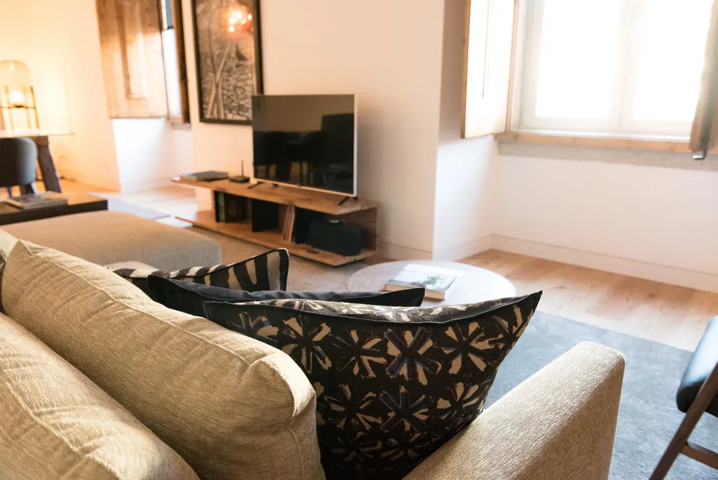 APARTMENT ONE BEDROOM Room, Flora Chiado Apartments, Lisbon