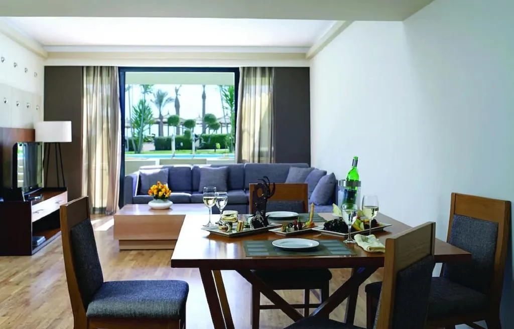 JUNIOR SUITE CAPACITY 2 Room, Coral Sea Sensatori, Red Sea Riviera